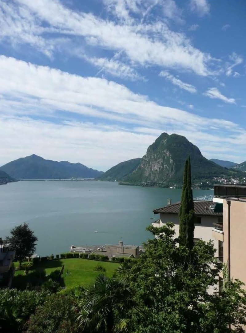 Lugano, Castagnola: Appartamento arredato con ampio terrazzo e vista lago, 1.5 locali (1)