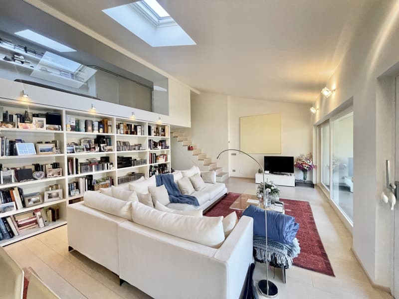 Morcote: Elegante attico rooftop anche 2° Residenza con vista lago di Lugano, 1.5 locali (2)