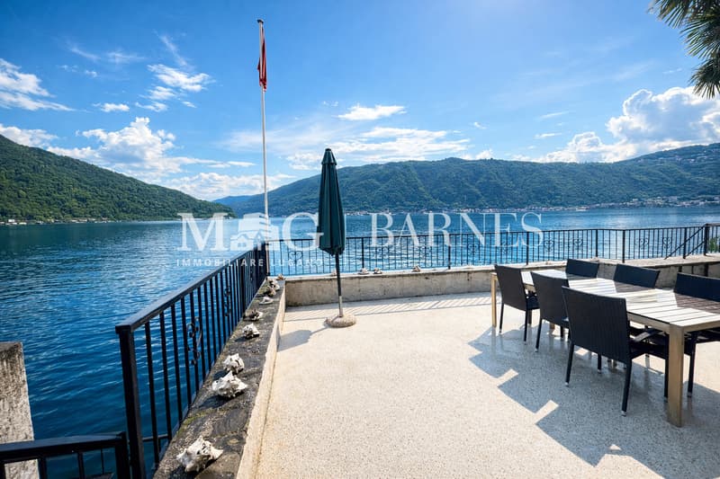 Lugano: Villa pieds-dans-l'eau vista lago con darsene | 2 residenza (7)