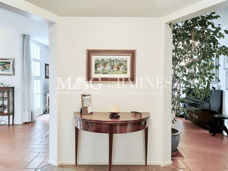 Lugano, Cureglia: Casa mediterranea con giardino (7)