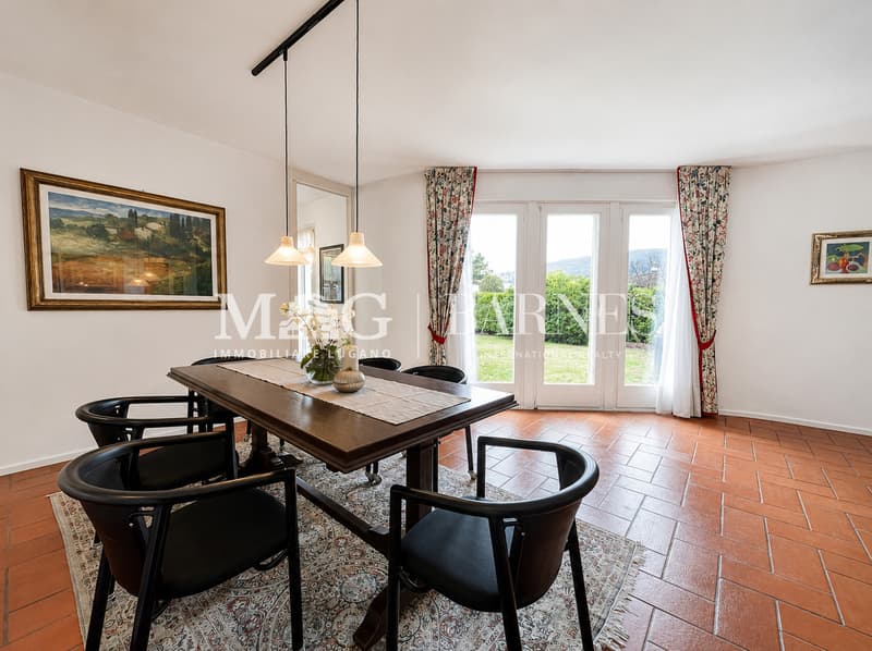Lugano, Cureglia: Casa mediterranea con giardino (2)