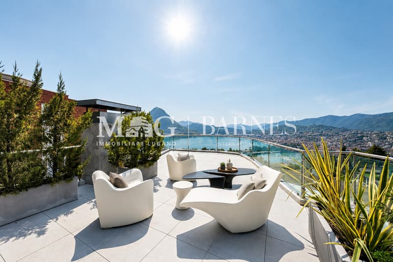 Lugano, Castagnola: Villa moderna con piscina e vista lago (2)