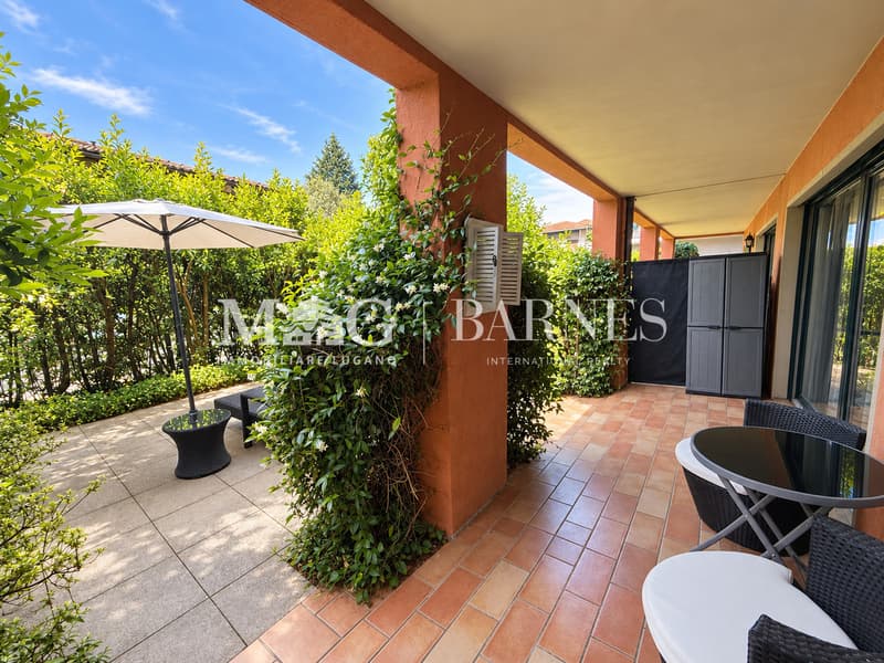 Lugano, Collina d'Oro: 2.5 locali con giardino e patio di 70 mq (4)