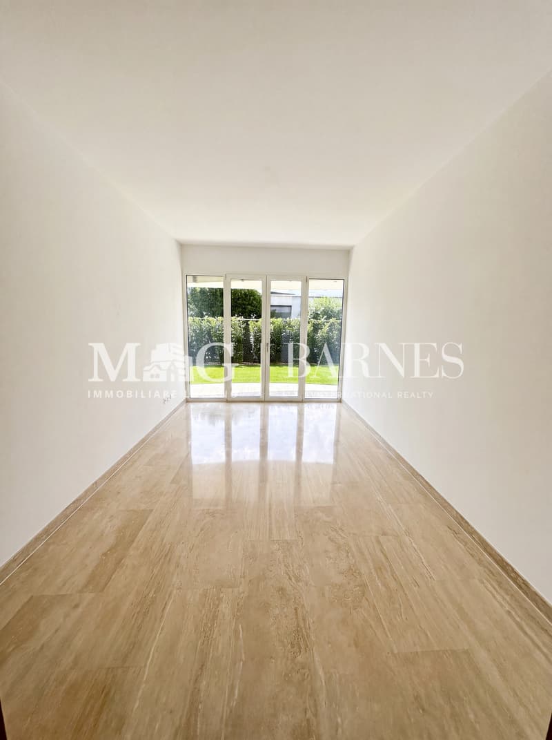 Lugano, Albonago | Esclusiva Villa con Giardino e Vista Panoramica (7)