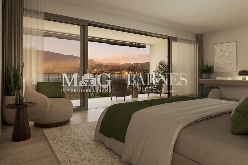 Villa fronte lago con giardino privato a Caslano (11)