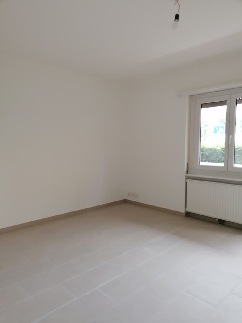 Affittasi 3.5 locali con balcone a Bellinzona (4)