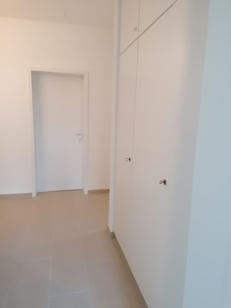 Affittasi 3.5 locali con balcone a Bellinzona (2)