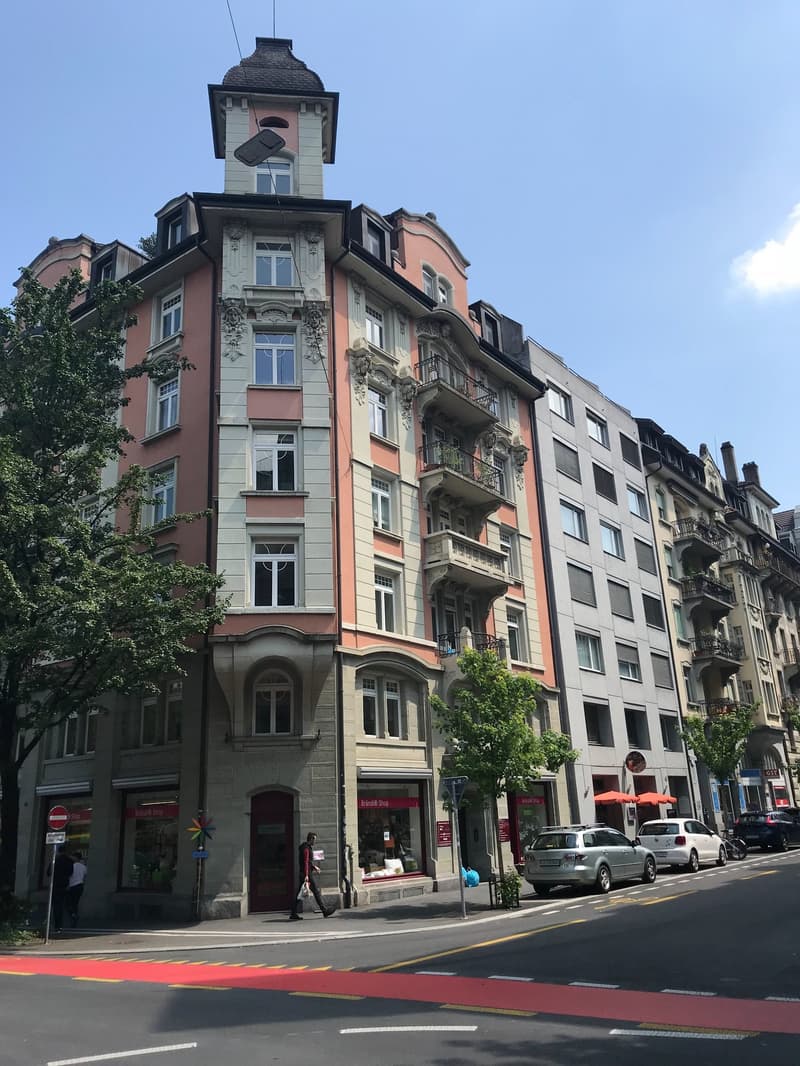 Charmante 5.5-Zimmer-Wohnung im Herzen von Luzern (1)