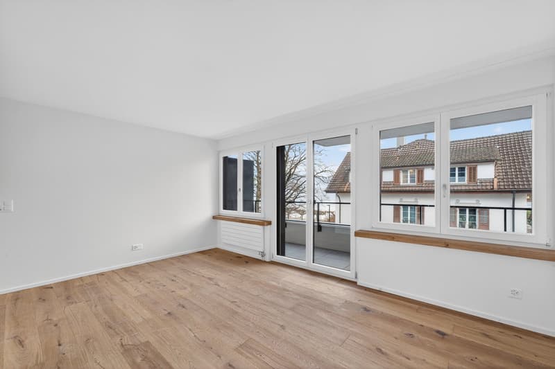 Moderne 1.5-Zimmer-Wohnung mit Balkon in Hergiswil (2)