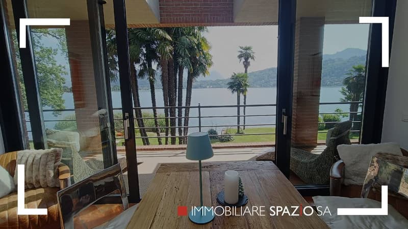 Esclusiva Villa Fronte Lago con spiaggia privata (3)