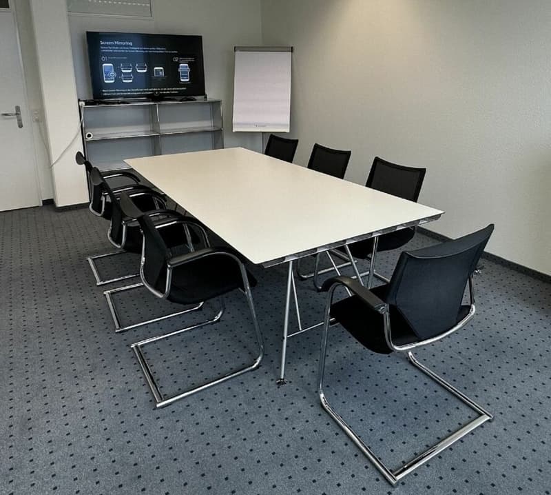 60 m2 più ufficio a Baar con sala riunioni, lounge, cucina e WC (4)