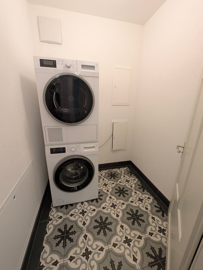 3-Zimmerwohnung im Hochparterre mit einzigartigem Altbau-Charme (9)