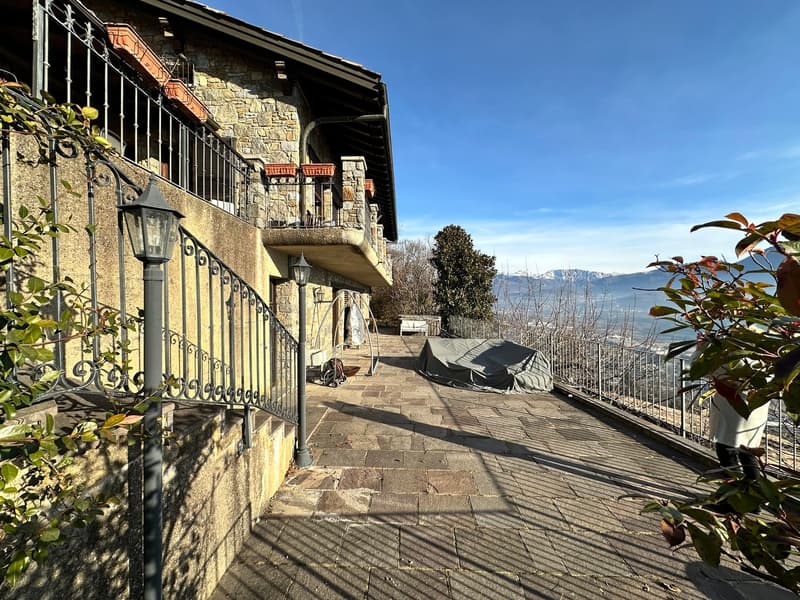 Casa indipendente con vista sul lago di Lugano e monti a Cimo (6)