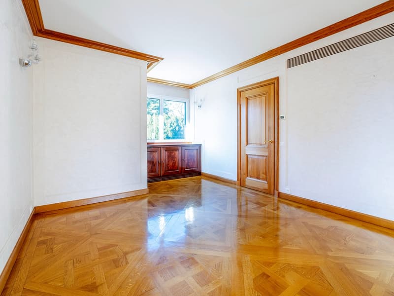 Splendido attico di 5.5 locali con vista panoramica a Lugano (6)