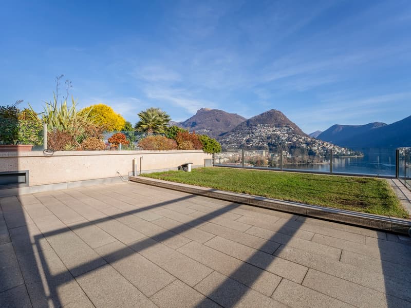 Splendido attico di 5.5 locali con vista panoramica a Lugano (11)
