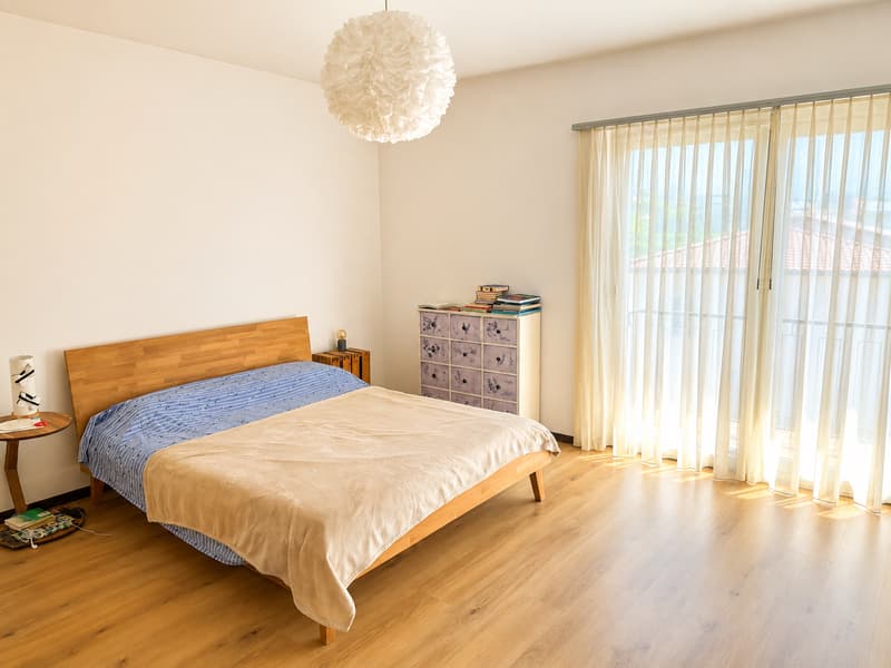 Casa plurifamiliare con ampio giardino a Comano (5)