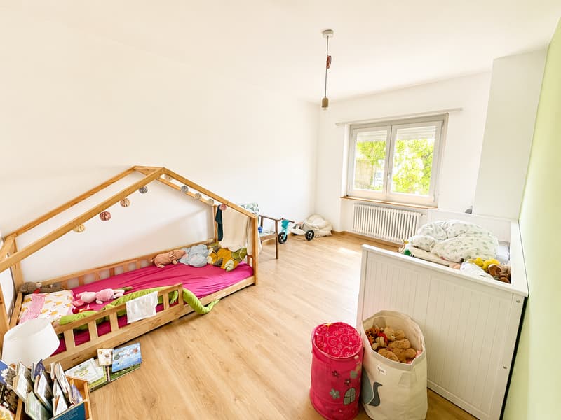 Casa plurifamiliare con ampio giardino a Comano (6)