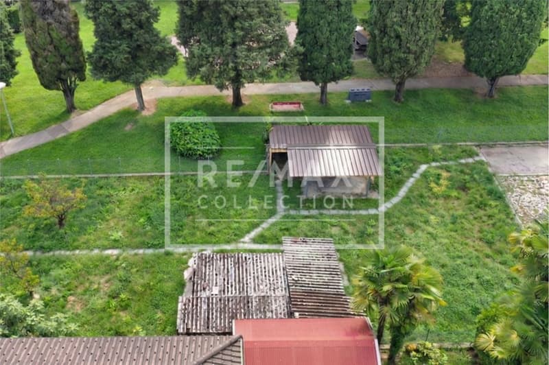 Terreno edificabile in zona centrale e tranquilla (4)