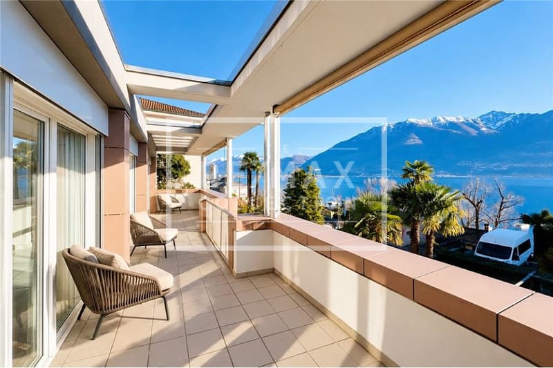 Ampio 5.5 locali con vista lago (1)