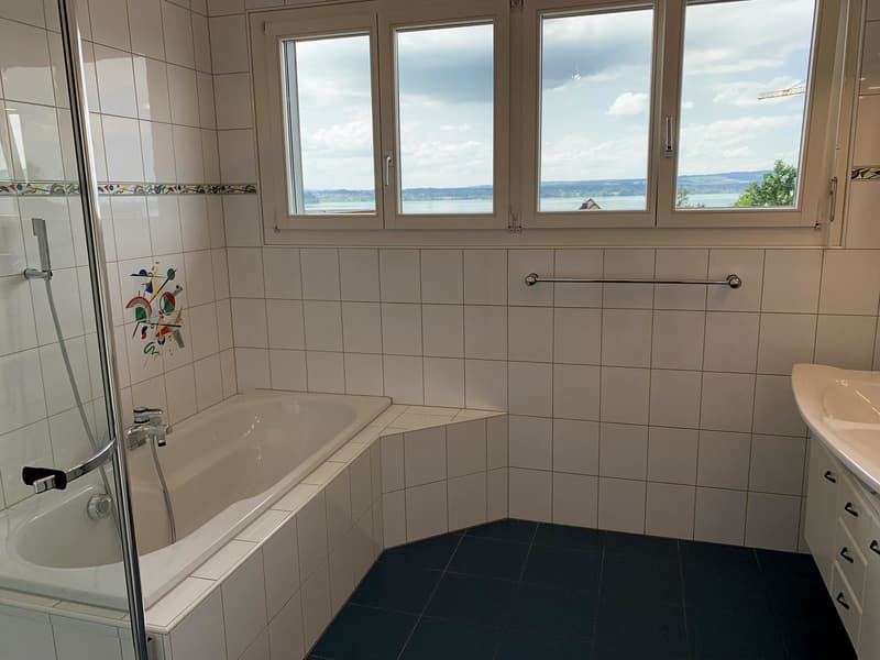 Wohnen auf höchstem Niveau – exklusive 6-Zimmer-Attikawohnung in Oberwil bei Zug (13)