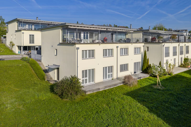 Doppeleinfamilienhaus 6.5 Zimmer mit Studio (3)