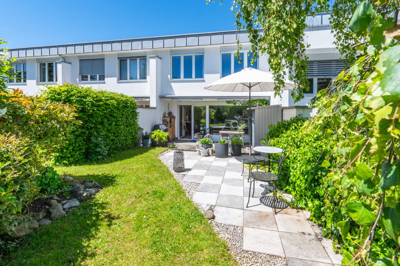 Reihenmittelhaus 5.5 Zimmer (1)