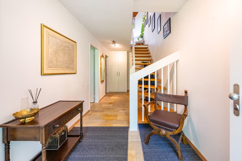 Reihenmittelhaus 5.5 Zimmer (3)
