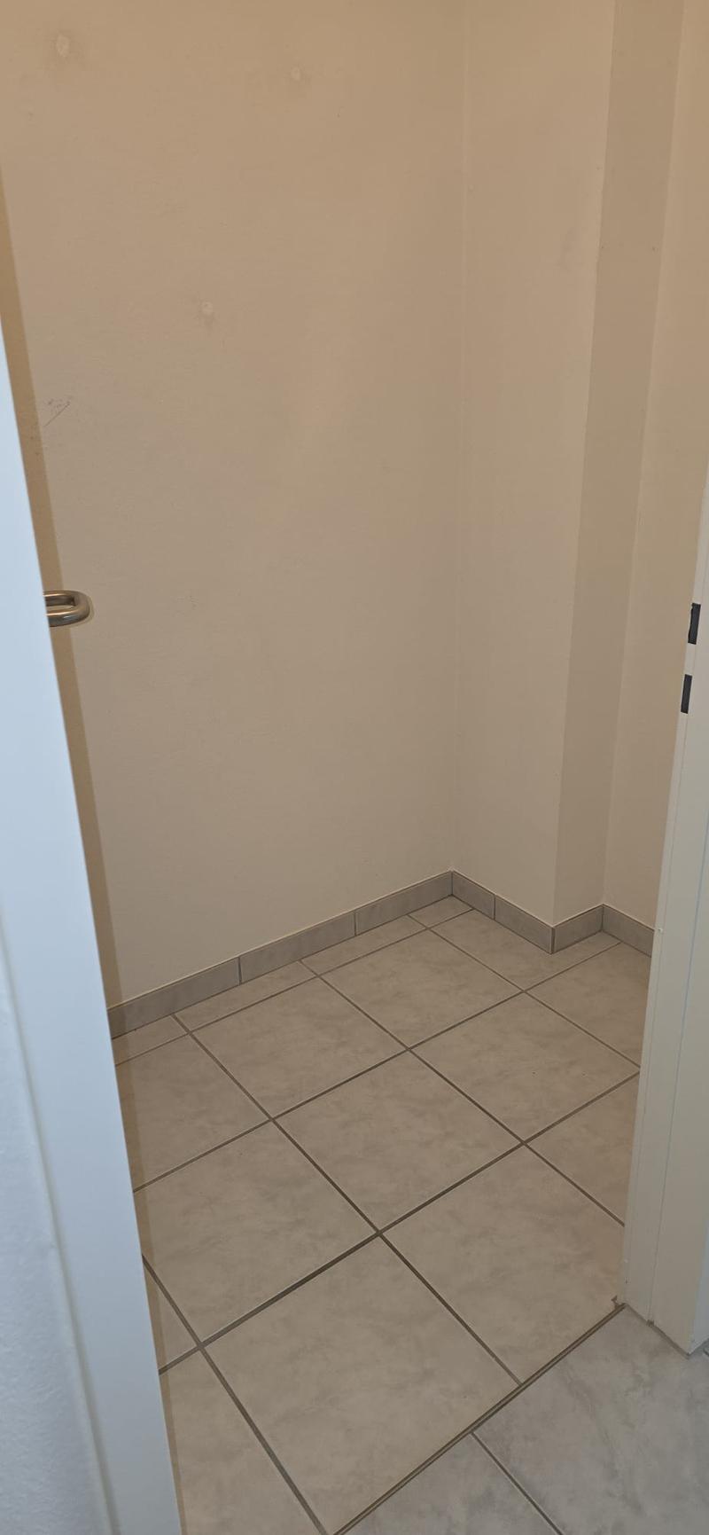 Helle 3-Zimmer-Wohnung mit Balkon und Panoramablick in Pieterlen (10)