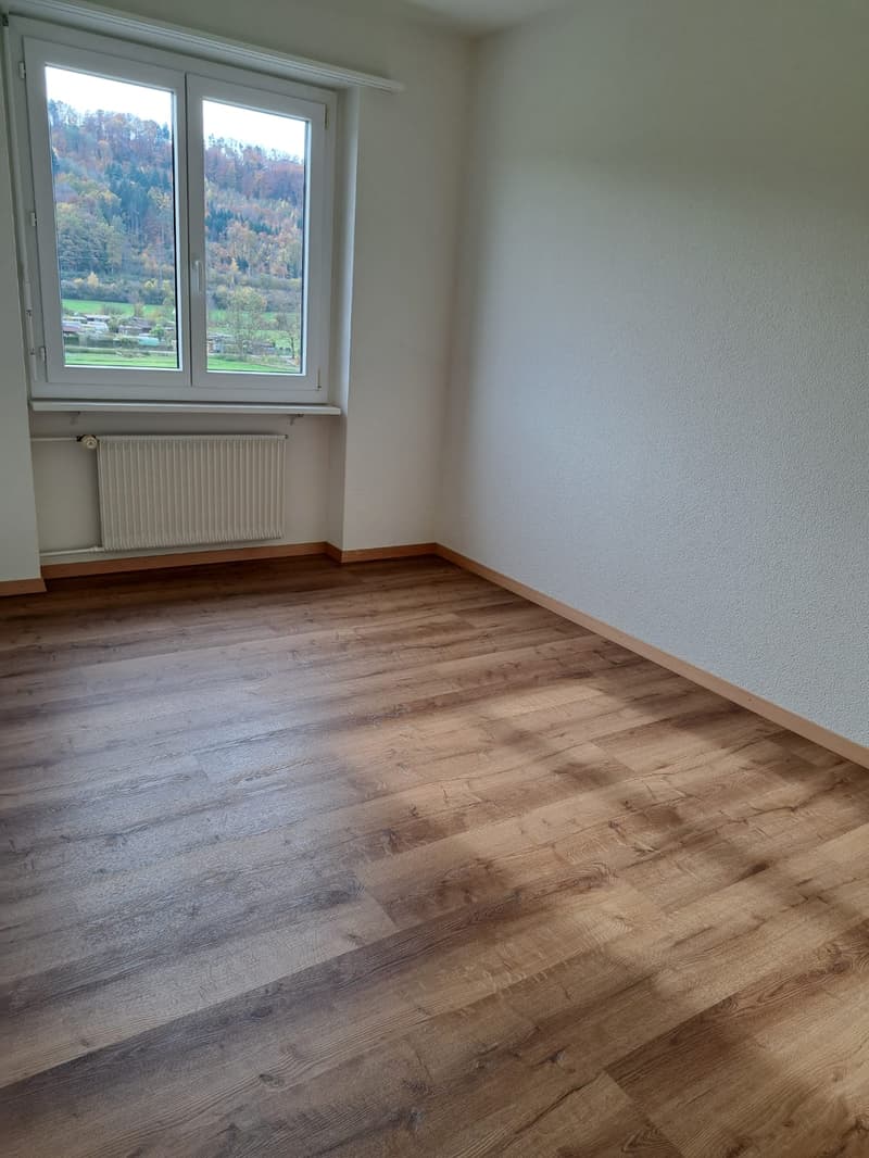 Helle 3-Zimmer-Wohnung mit Balkon und Panoramablick in Pieterlen (17)