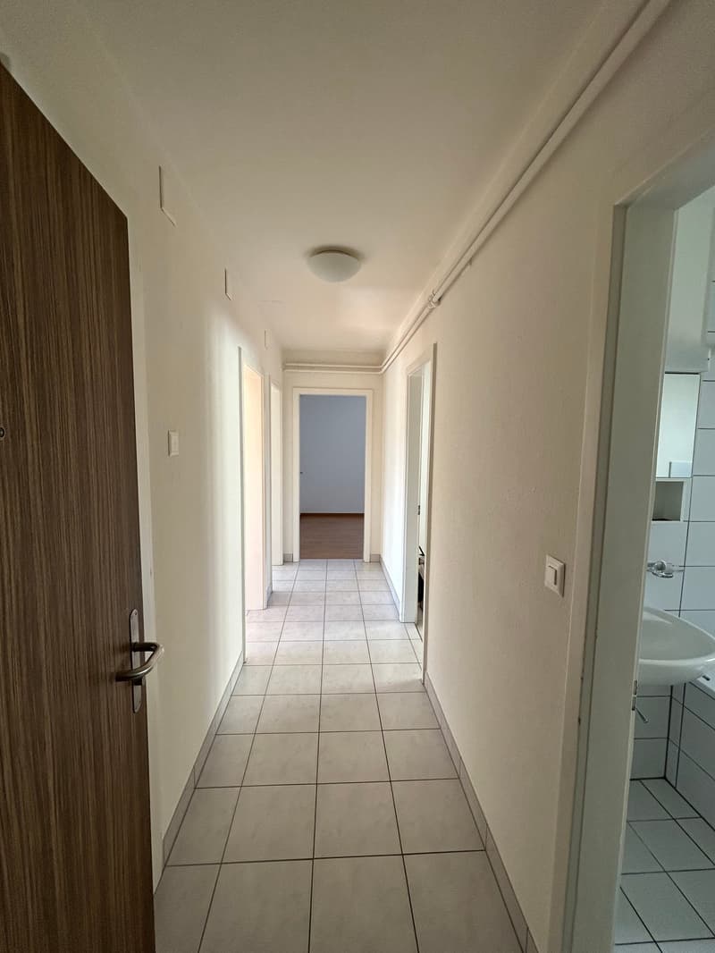 Helle 3-Zimmer-Wohnung mit Balkon  in Däniken SO (20)