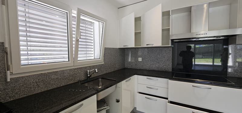 Luminoso appartamento di 3 locali cong giardino a Bellinzona – Disponibile subito (9)