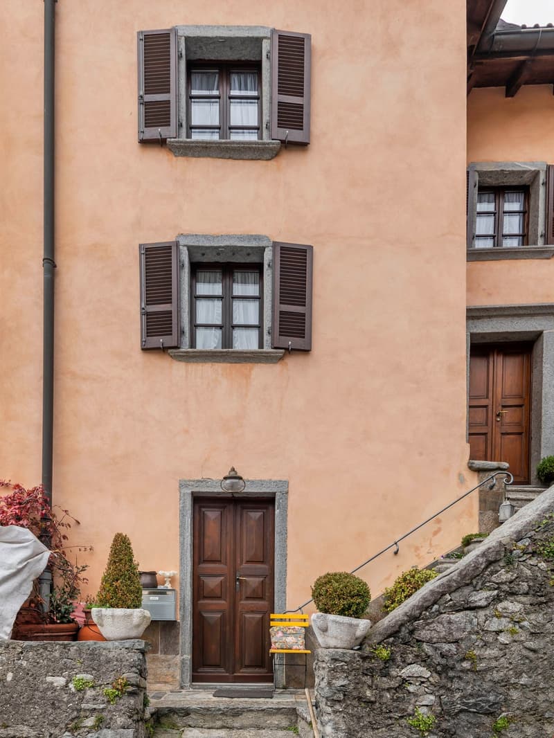 Vendesi caratteristica casa di nucleo (15)