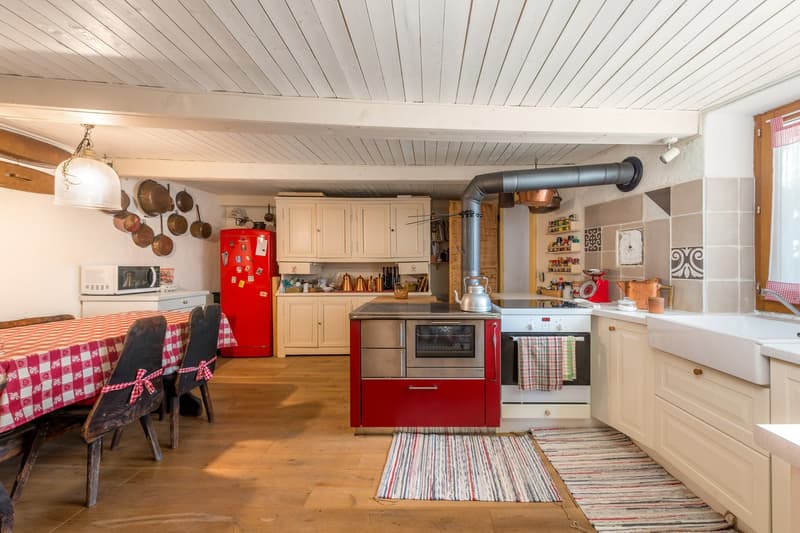 Vendesi meravigliosa casa di montagna (4)