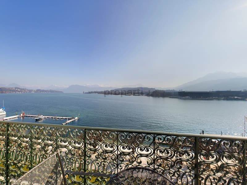 Möblierte Luxus Residenz mitten in Luzern mit Balkon und Seesicht (5)