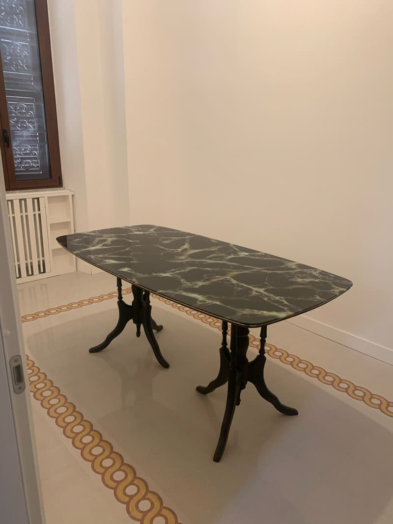 Villa di lusso ristrutturata con giardino nel cuore di Roma (30)