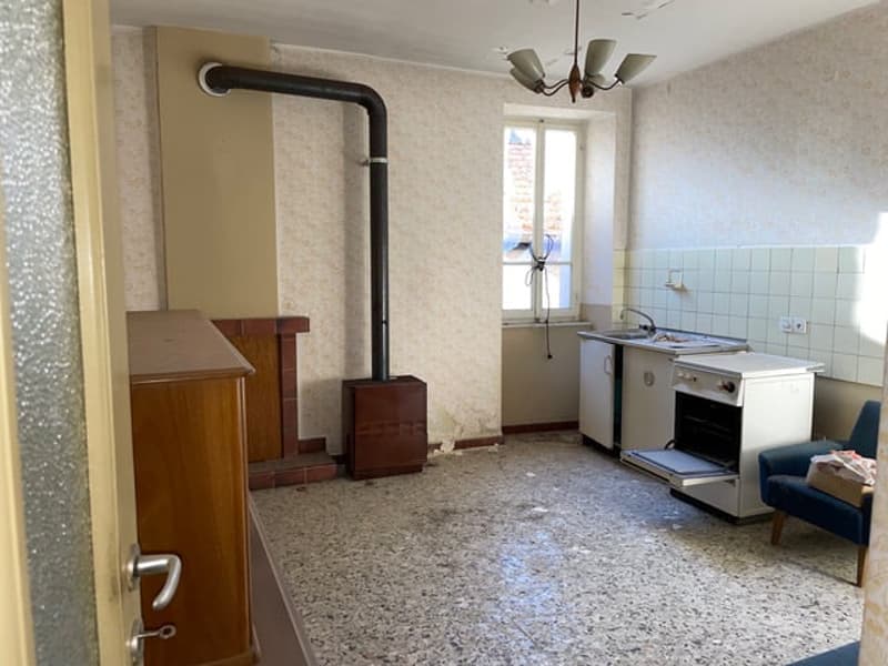 Casa ticinese + grande terreno edificabile a Breggia Sagno (15)