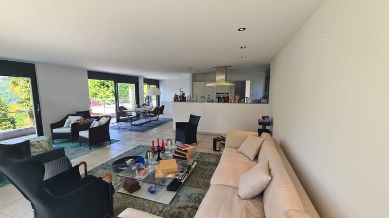 Villa Luganese: Un’oasi di rara eleganza e assoluta riservatezza a pochi minuti da Lugano (15)