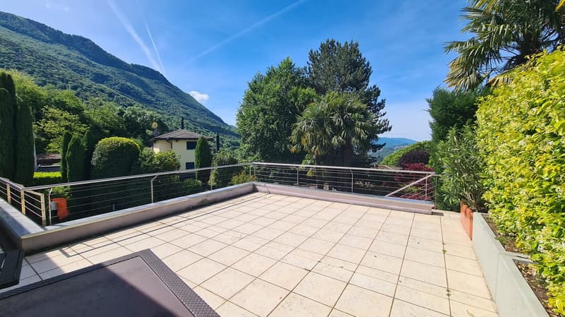 Villa Luganese: Un’oasi di rara eleganza e assoluta riservatezza a pochi minuti da Lugano (9)