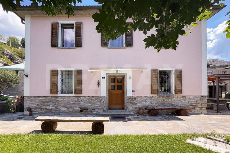 Bella Casa con giardino (4)