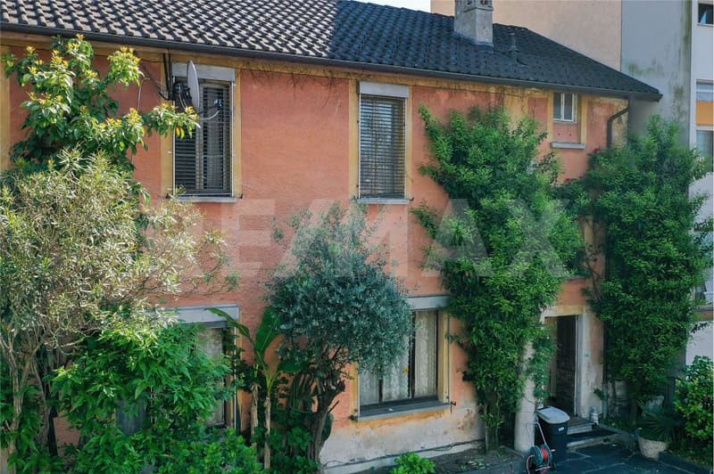 Casa di charme in posizione centrale (5)