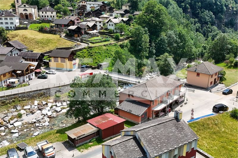 Motel con ristorante nel cuore della Val Calanca (Rossa, GR) (4)