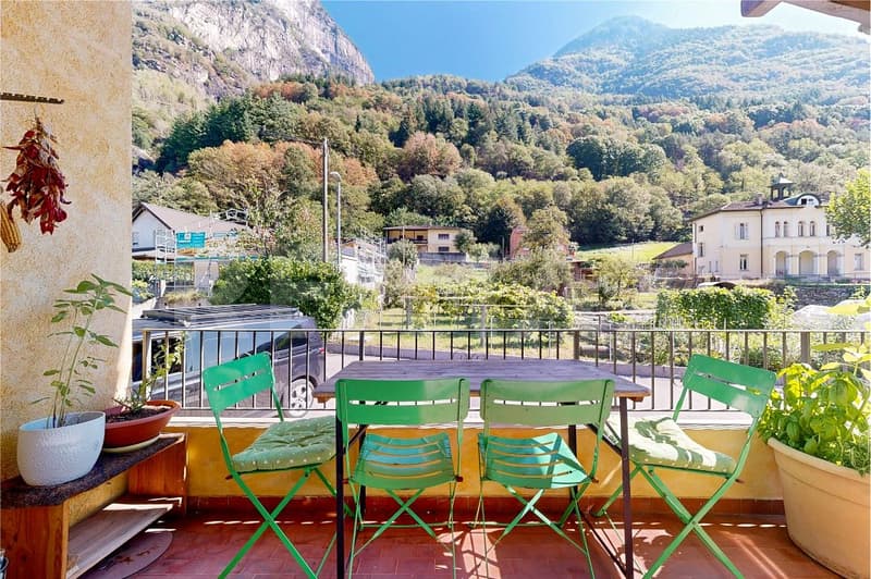 Casa con due appartamenti (3)