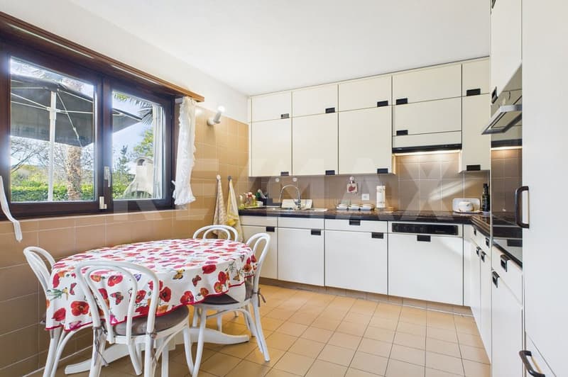 Grande casa di 7.5 locali a Coldrerio  ampliabile in zona R3 (5)
