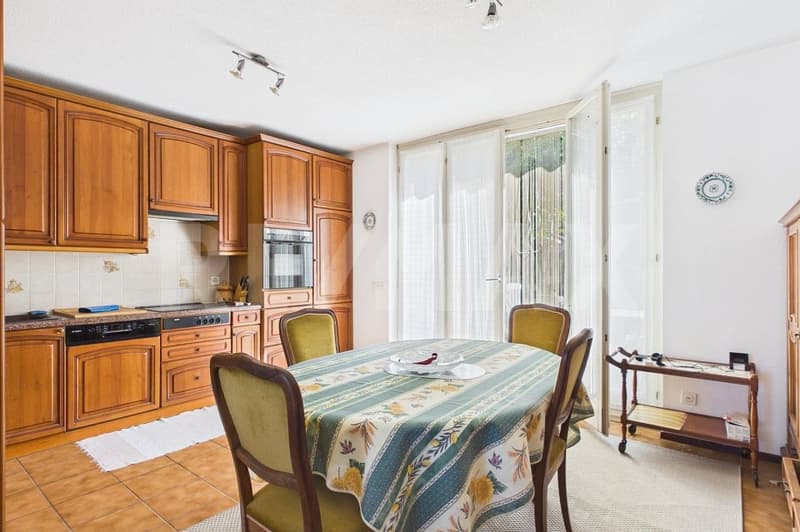 Casa a schiera libera su 4 lati (3)