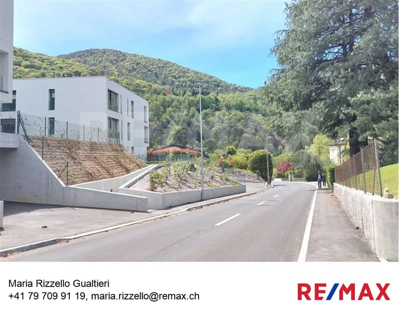 Moderno 2,5 locali con giardino e parcheggio (1)