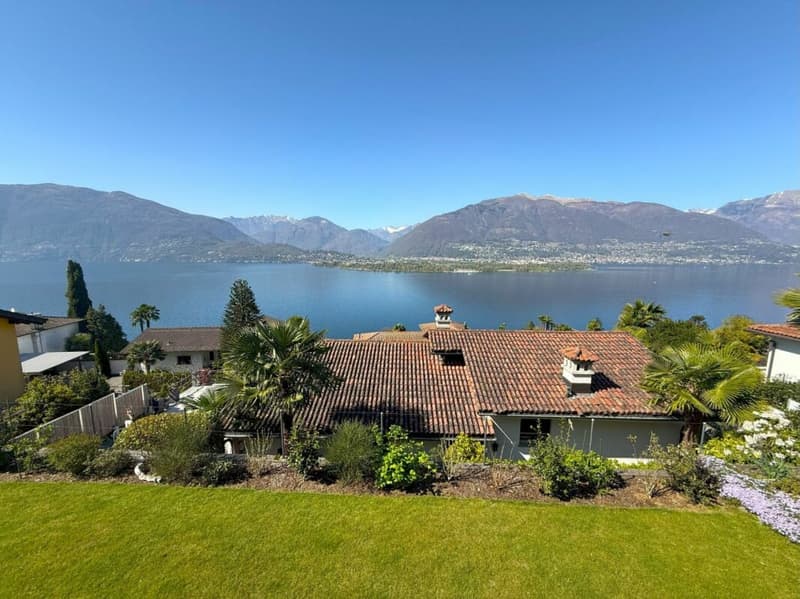 Casa completamente rinnovata con vista da sogno (6)