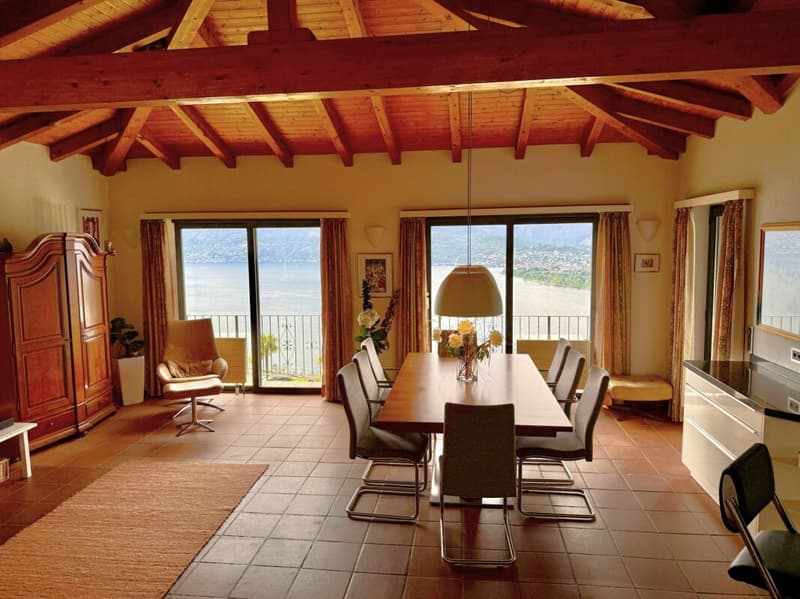 Mediterranean property with pool (5)