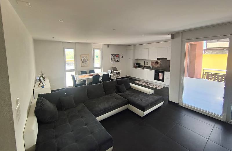Appartamento 4 ½ locali, 2, ultimo piano/zona residenziale (4)