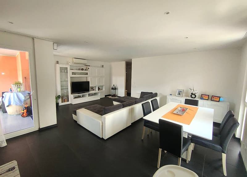 Appartamento 4 ½ locali, 2, ultimo piano/zona residenziale (5)