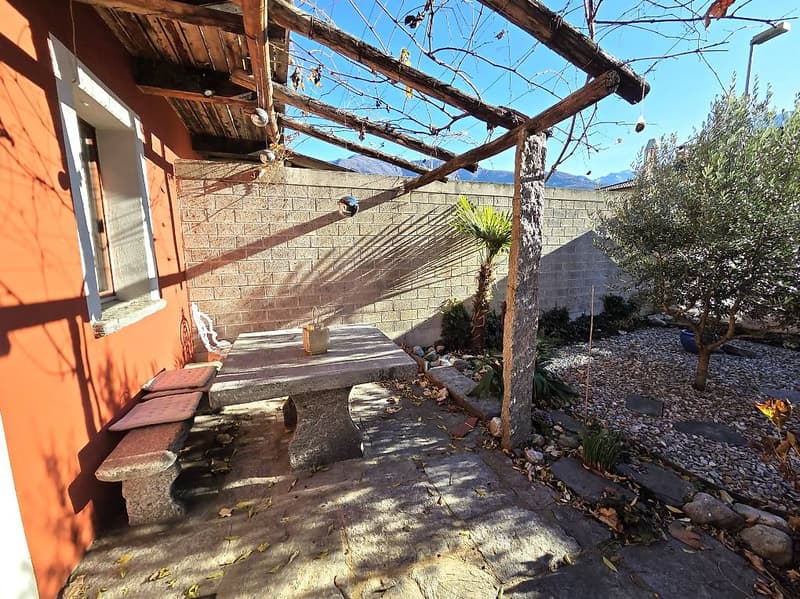 Casa tipica ticinese di 6 locali (12)